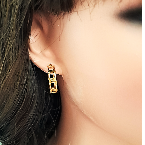 Lea Geometric Hoop Earrings - Image 2