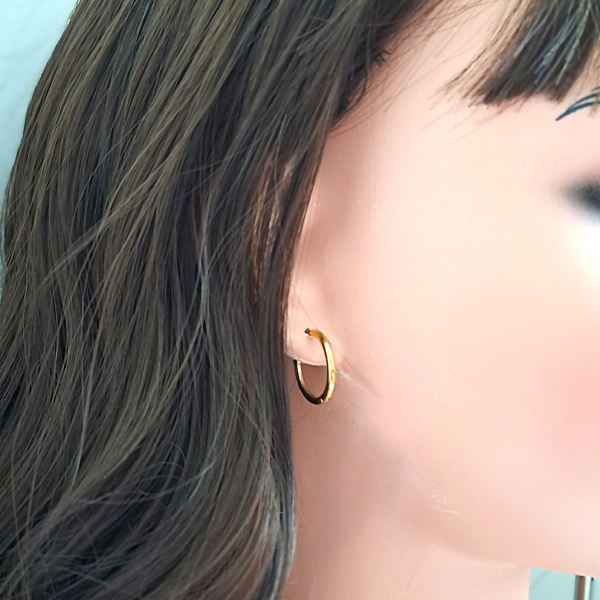 Milan Hoop Earrings - Image 3