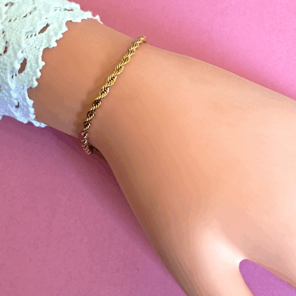 Cordella Rope Bracelet - Image 3